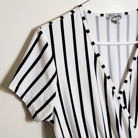 💥J for Justify Romper - Picture 2 of 7